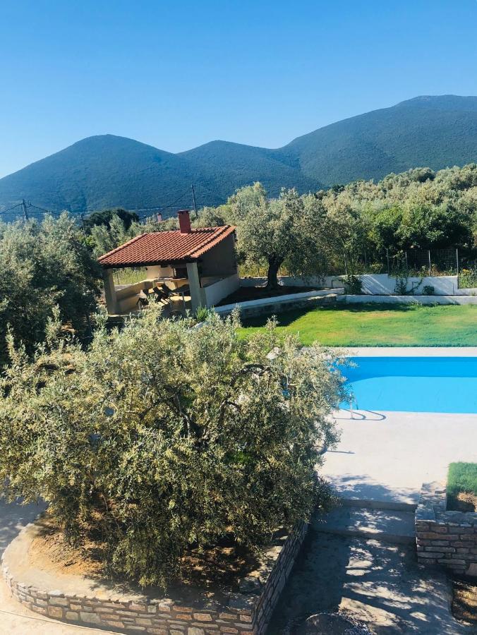 Villa Duchess Pteleós Buitenkant foto